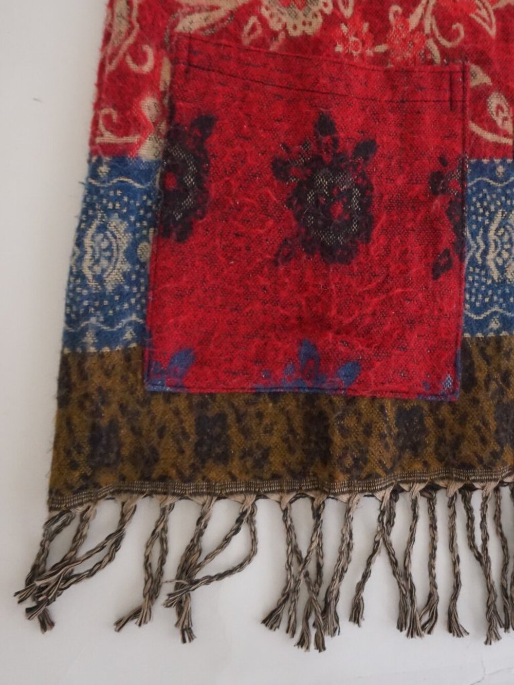 Vintage Red Black Floral Fringe Open Front Wool Cardigan Boho Tapestry XL - Picture 6 of 9